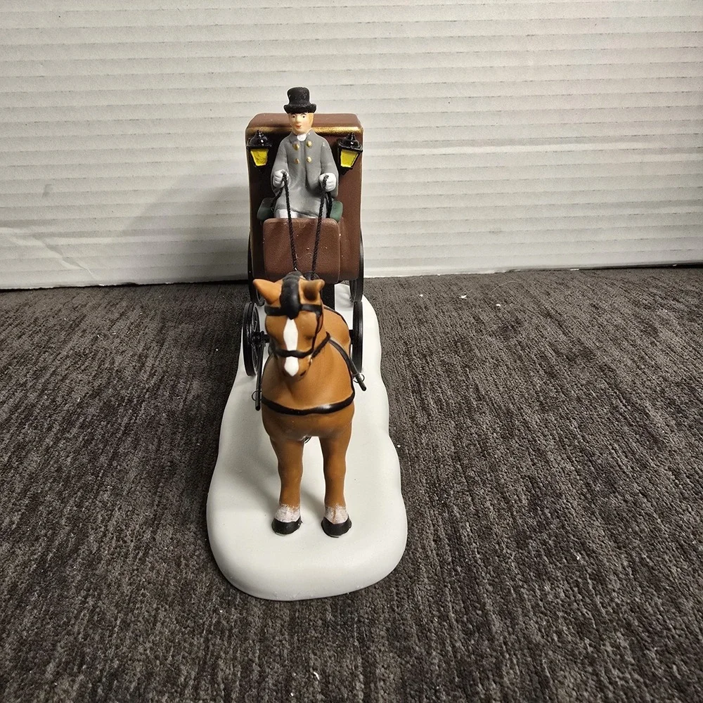 Department 56 Dickens' Carriage Ride - NB684, No Box